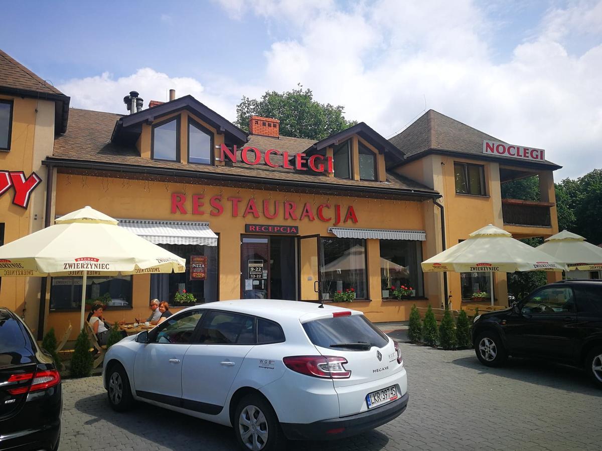 Pensjonat Telimena Hotell Zwierzyniec Eksteriør bilde